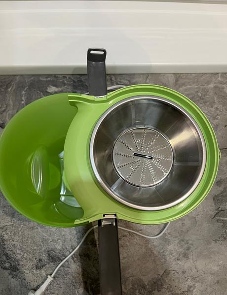 Odšťavovač bosch mes25g0 700w, bosch