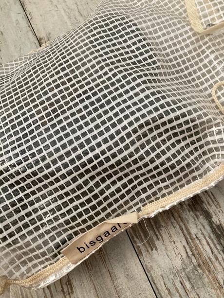 Gumáky bisgaard, 36