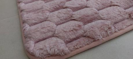 Kúpeľňový koberec s pamäťovej peny, 