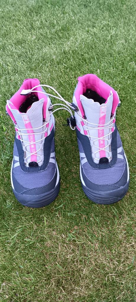 Outdoorové topánky, quechua,35