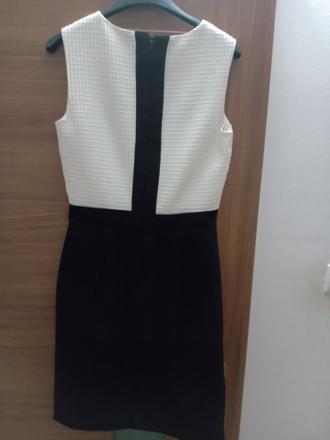 Šaty spoločenské, 34