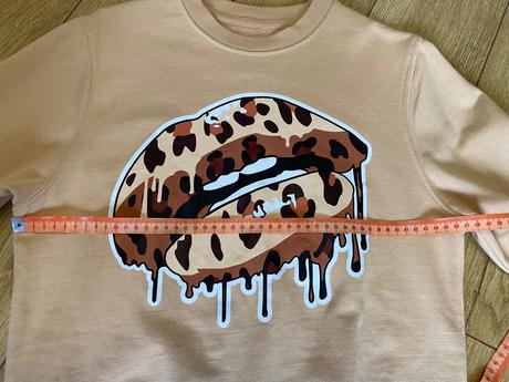 By simona mikina, xs