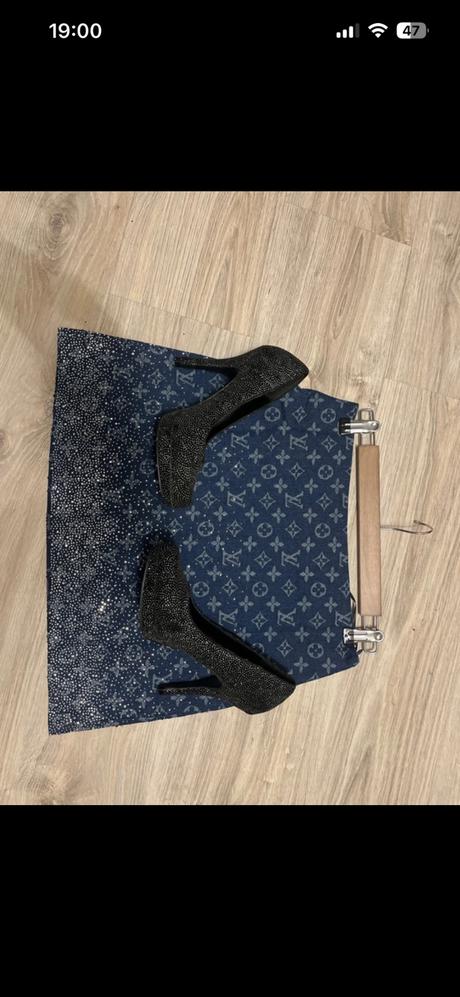 Damska sukna, louis vuitton,s
