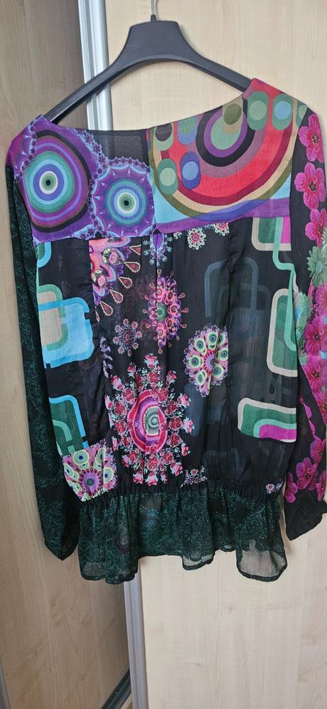 Lahucka buzka, desigual,m