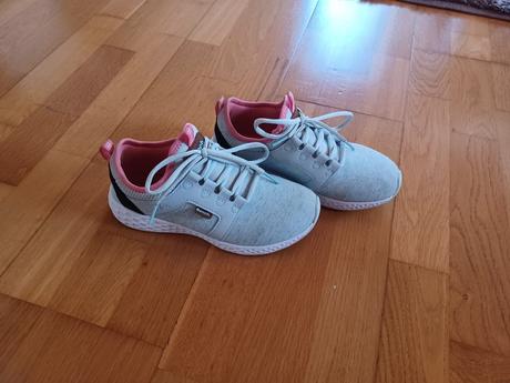 Tenisky bench veľ. 35, 35