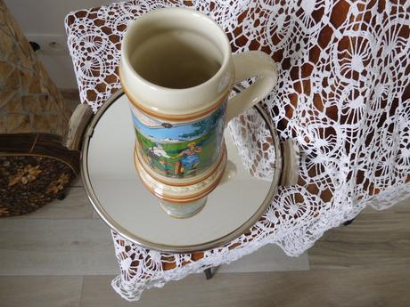 Korbel-keramika v ľudovom motíve,, 