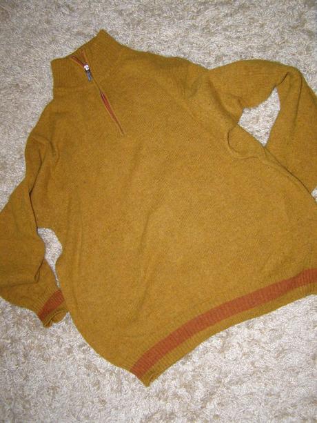 Kvalitný nátelník a pulóver, kenvelo,m