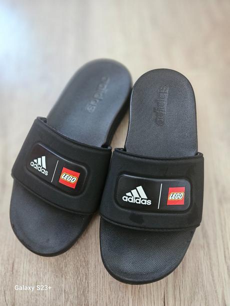 Lego šľapky, adidas,33