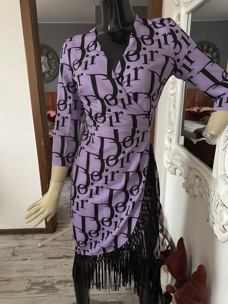 Zavinovacie saty, 38