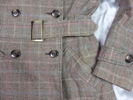 Kvalitný jesenný kabát, 38