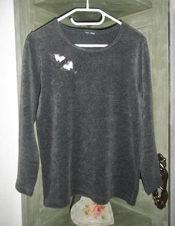 Velúrový pulovrík, 158