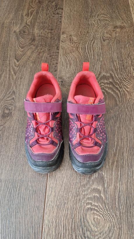 Turistické topánky quechua, 33