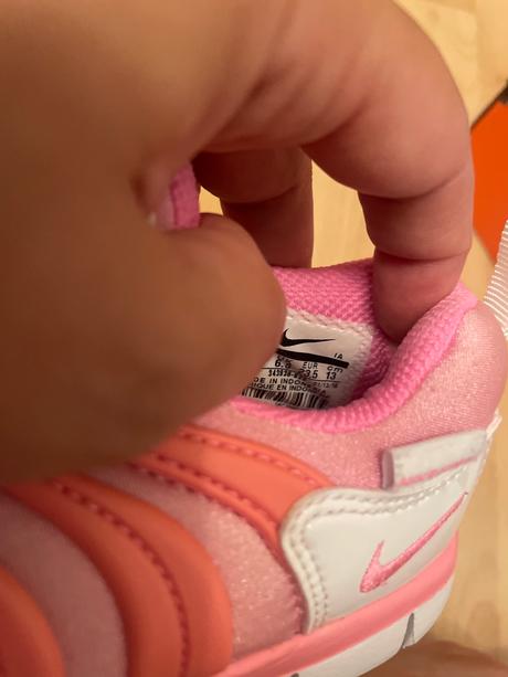 Nike tenisky, nike,23