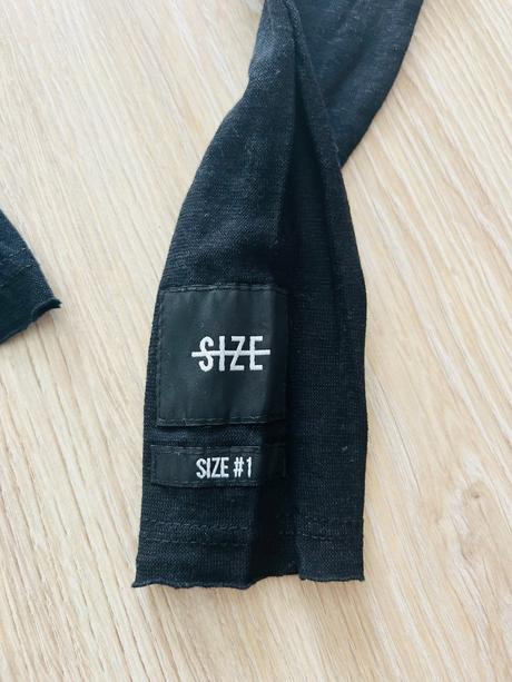 Štýlové tričko českej značky no size,