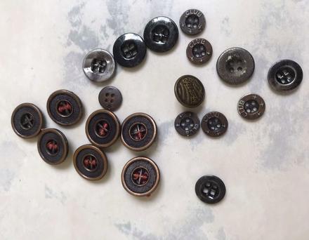 Kovová galantéria 20 ks,