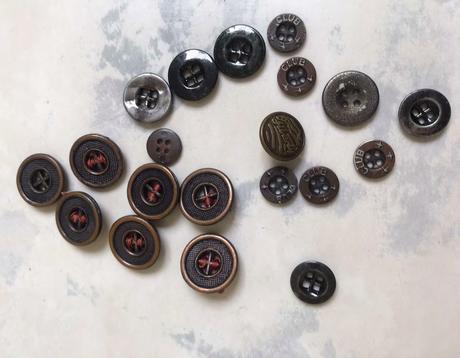 Kovová galantéria 20 ks,