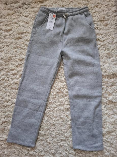 Široké tepláky, sinsay,146