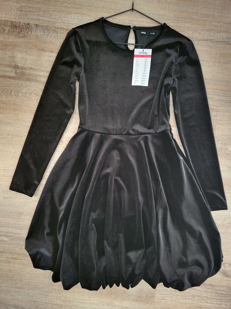 Čierne šaty, sinsay,s