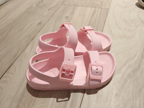 Lahucke sandalky 29 vd 18,5 cm, 29
