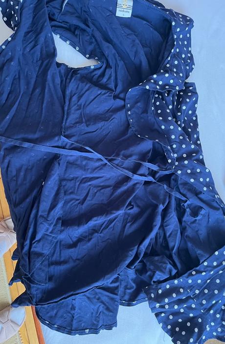 Nadherne volanove saty 1x oblecene na lodi, s