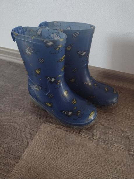 Gumáky 26, reserved,26