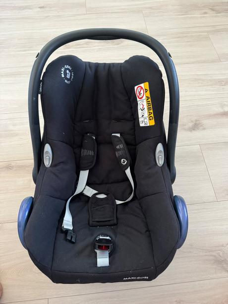 Autosedacka, maxi cosi
