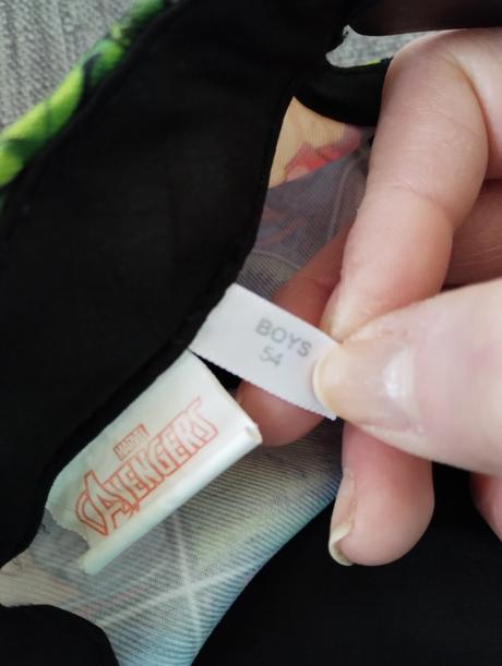 Tenká šiltovka, 54