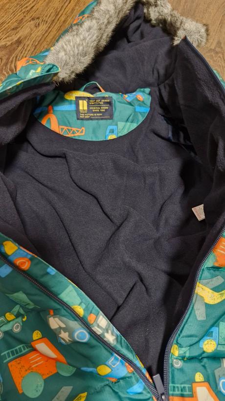 Next overal, next,122