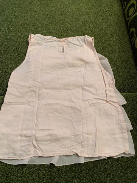 Top s volánmi, h&m,140