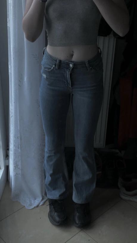 Modre flared zvonove rifle, bershka,xs