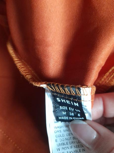 Oranzovohneda bunda, m