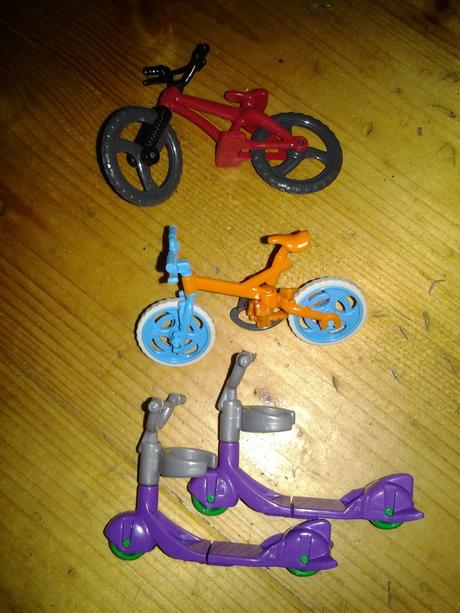 Hračky z kinder vajíčok,