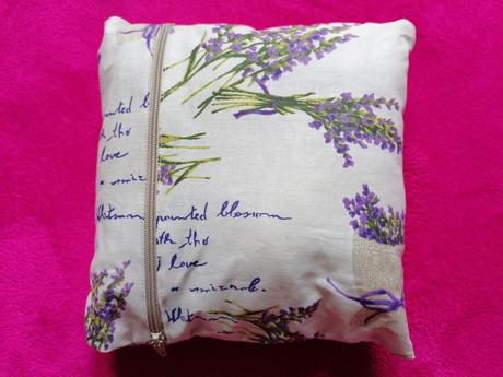 Mini levanduľovy vankúšik na zips, 