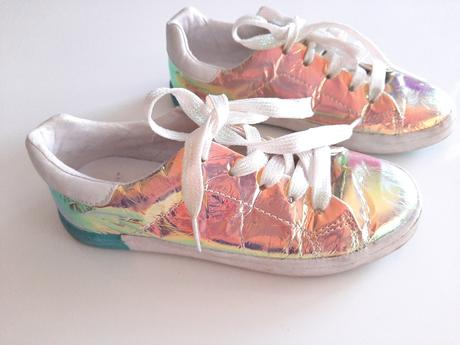 Next hologram tenisky size 1, next,33