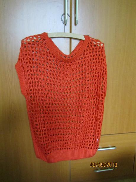 Dierkovaný pulóver 42/44, bonprix,42