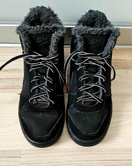 Tenisky nike zateplené kožušinou, nike,37