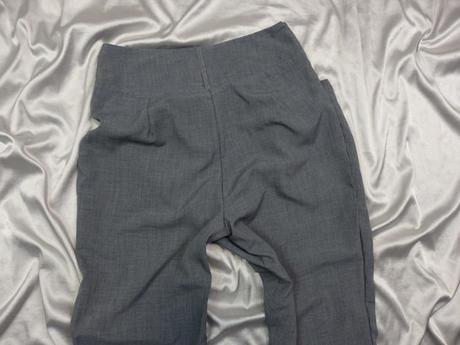 Kvalitné extravagantné nohavice, 40