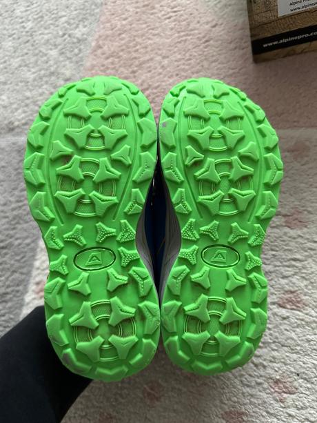 Prechodne turistické tenisky, alpine pro,29