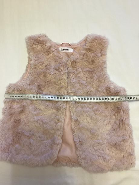 Chlpatá vesta, h&m,134