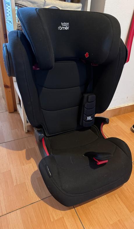 Römer autosedačka kidfix iii s, britax
