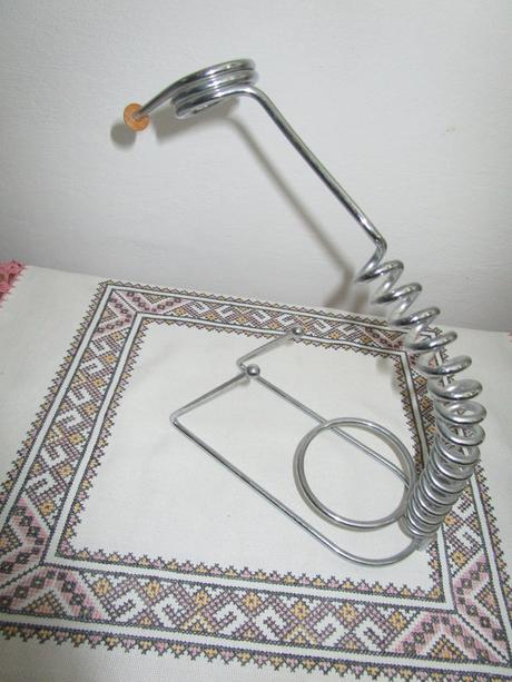 2638. stojan na fľašu, 