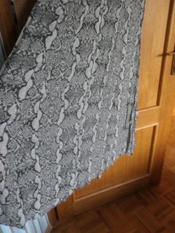 Zara krasne nadcasove maxisaty vel. m, zara,m