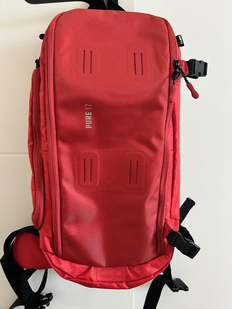 Turisticky-cyklistický batoh cube 12,