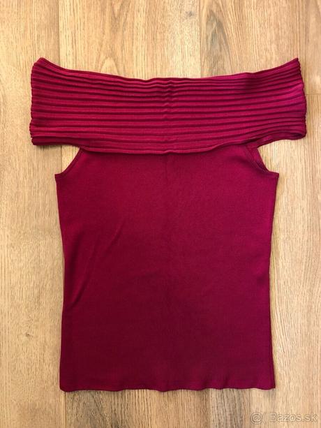 Escada - ružový top, 34