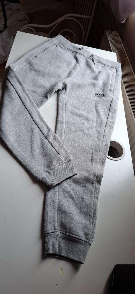 Hugo boss tepláky, hugo boss,164