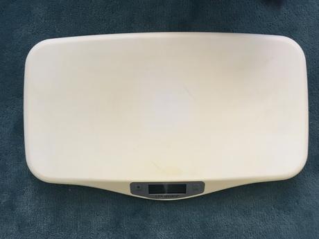 Novorodenecka vaha lanaform, 