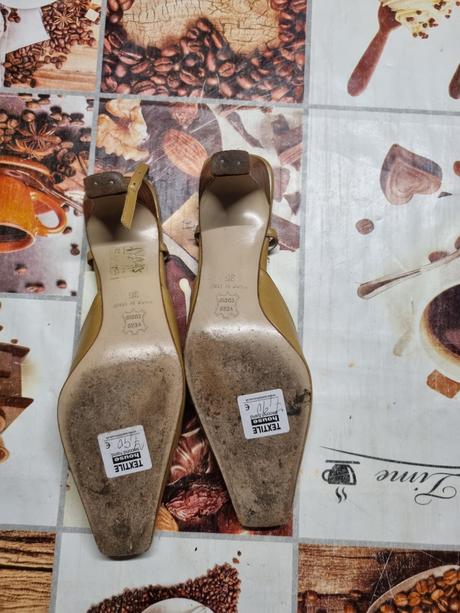 Dámske sandálky na opätku, 35