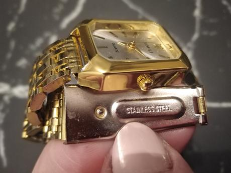 Náramkové hodinky, 