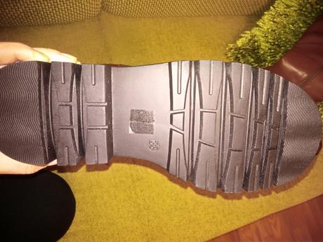 Nové čižmičky, 38