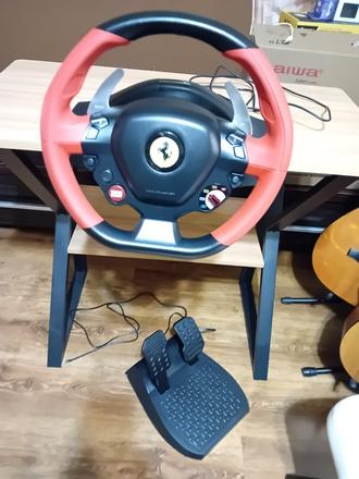 Volant thrustmaster ferrari 458 spider, 